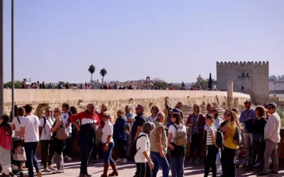 Al-Zahara pide medidas contra la gentrificación en Córdoba e insiste en implantar la tasa turística