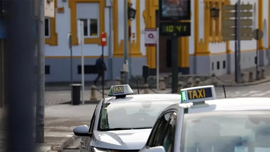 El Movimiento Ciudadano pide que el taxi cobre la tarifa normal en los nuevos barrios de Córdoba